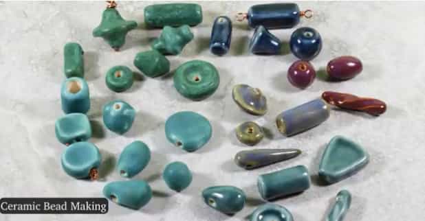 The difference between ceramic and clay beads